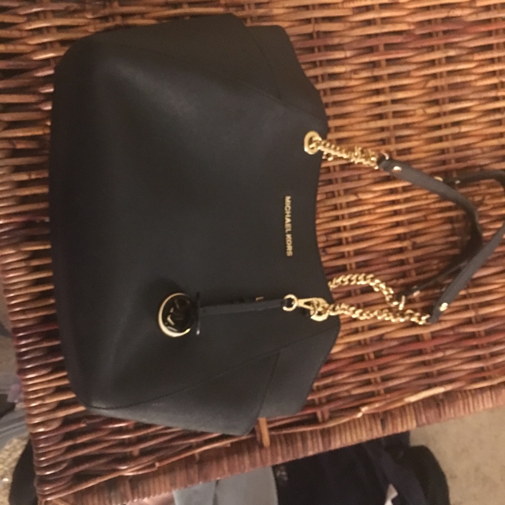 Michael Kors bucket bag